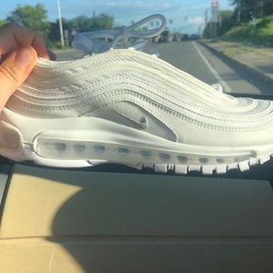 Air max 97’ Triple white